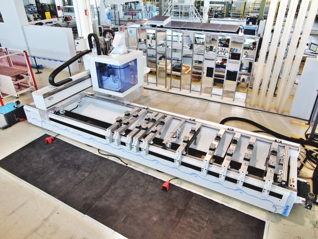 5-Achs-Bearbeitungszentrum HOMAG VENTURE 16 XXL