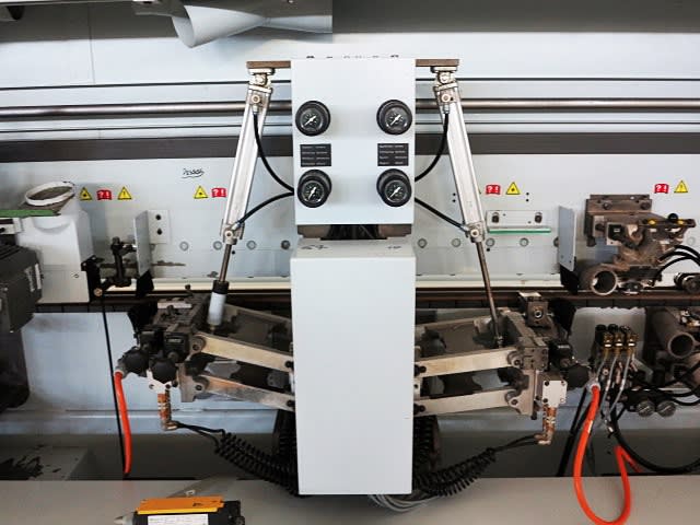 Einseitige Kantenanleimmaschine BRANDT KDF 670 PROFILINE