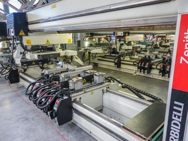 Aвтоматический дыропробивной станок MORBIDELLI ZENITH