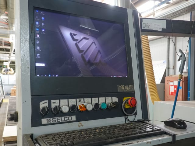 Sezionatrice carico automatico SELCO WNT 650