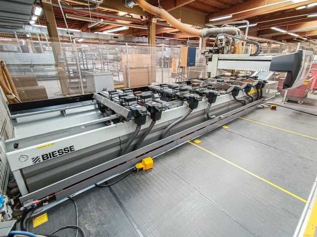 Centro De Mecanizado Con Ventosas BIESSE ROVER B 4.50 ATS