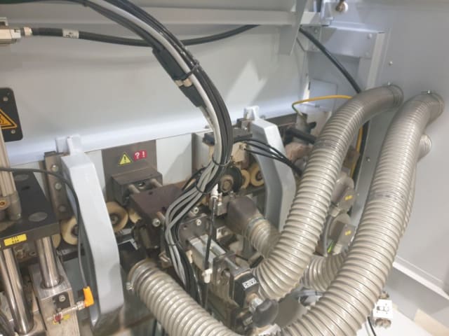 Plaqueuses De Chants Unilaterales BRANDT KDF 1230 AIRTEC AMBITION