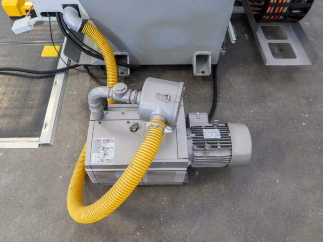 CNC Machine Centers With Pod And Rail BIESSE ROVER A 3.30 K1