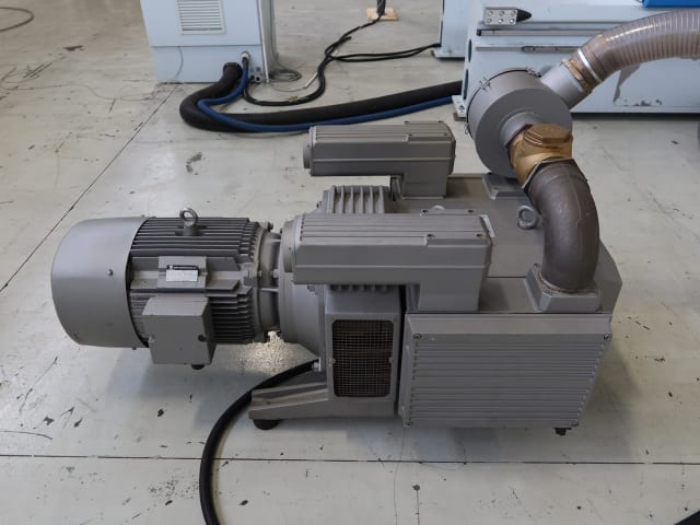 Centro De Mecanizado Con Superficie Nesting WEEKE BHP 200