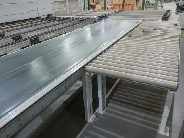 Màquinas de colar bordos  LOTE 1 HOMAG PROFI KAL330/7/A3/WZ