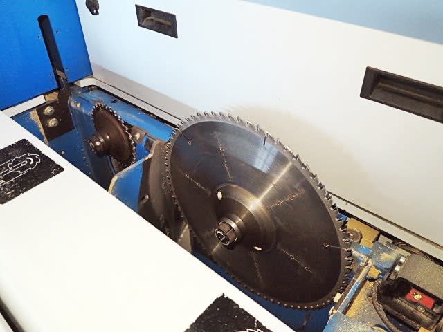 Plattensäge – Beschickung von vorne HOLZMA HPP 510/43/43 PROFILINE