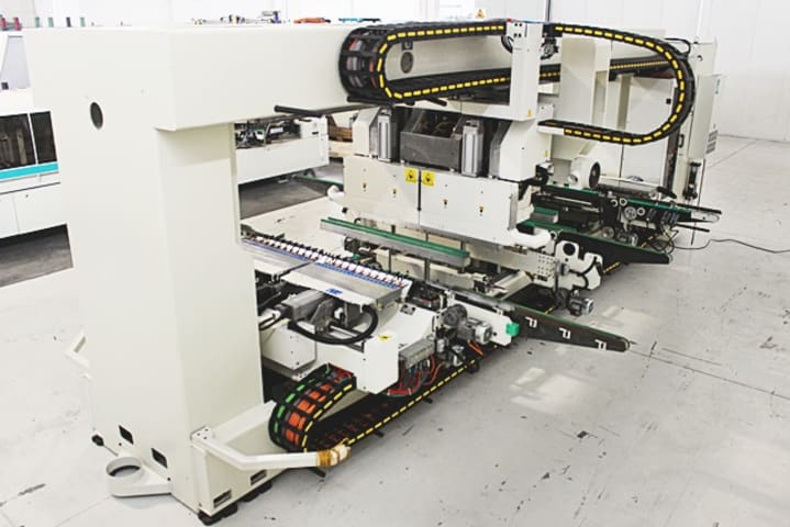 灵活钻孔 MORBIDELLI AUTHOR 912