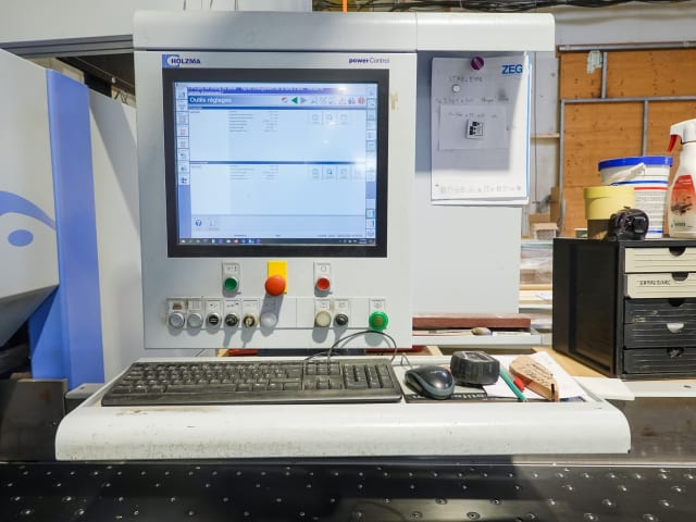 Seccionadoras con almacén automático BARGSTEDT + HOLZMA HPP 380/43/43