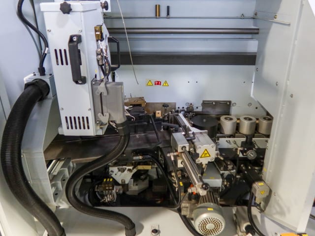 Einseitige Kantenanleimmaschine BRANDT KDF 650