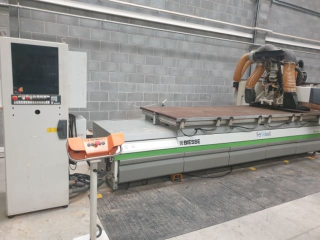 CNC Machine Centres With Flat Tables BIESSE ROVER A 3.40 FT K1