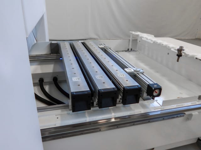 5 Axis CNC Routers HOMAG CENTATEQ P-110 - BMG110