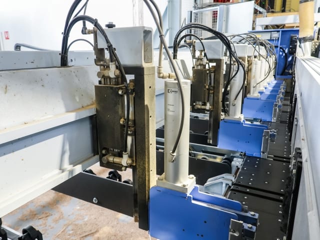Seccionadoras con almacén automático BARGSTEDT + HOLZMA HPP 380/43/43