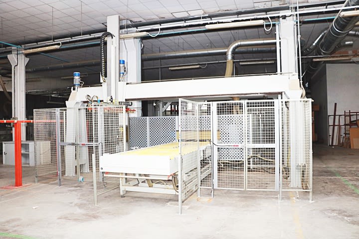 Linea di Foratura e Inserimento MASTERWOOD + AMS DOORLINE
