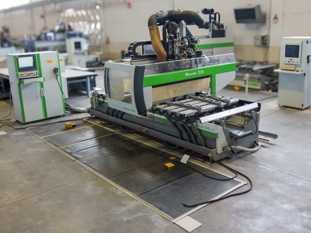 Centre d'usinage à ventouses BIESSE ROVER C 6.40