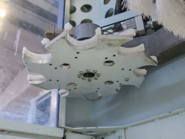 真空吸盘式加工中心 WEEKE BHC 500