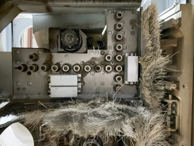 Centre d'usinage à ventouses WEEKE BHC 300 / VENTURE 2XL