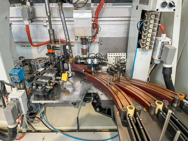 Single Sided Edgebanders BIESSE STREAM B1 10.5 SOFT