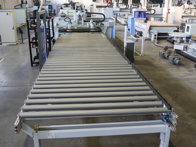 네스팅 작업대가 있는 머시닝 센터 WEEKE BHP 200 / VANTAGE 714