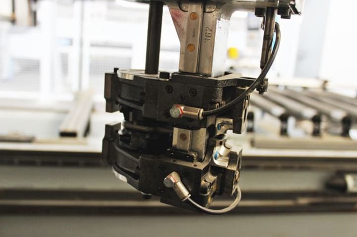 CNC Machine Centres For Routing, Drilling And Edgebanding. HOMAG BAZ 222/60/KC PROFILINE