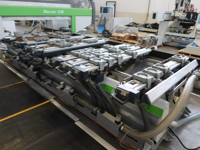 Centro De Usinagem Com 5 Eixos BIESSE ROVER C 6.40 CONF. 3