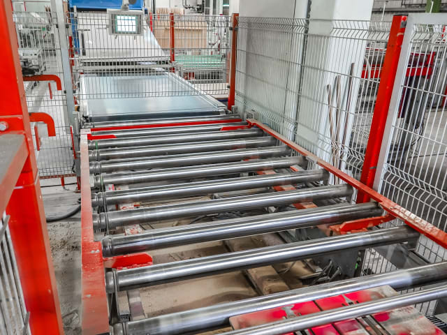 Panel Feeding and Loading SYSTEMATIC RA - 20