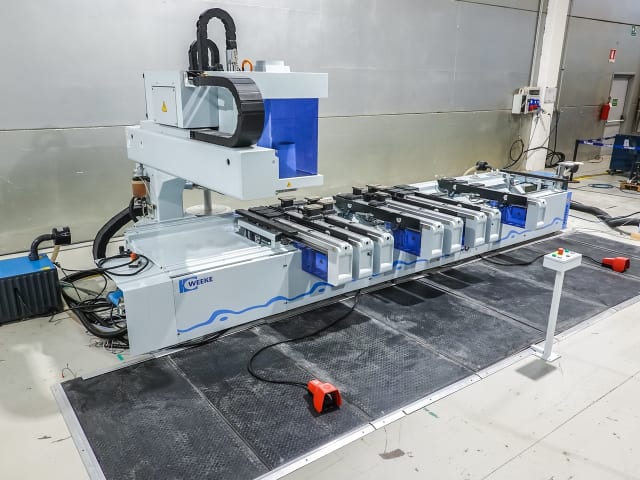 Bearbeitungszentren mit Konsolentisch WEEKE BHC VENTURE 4L