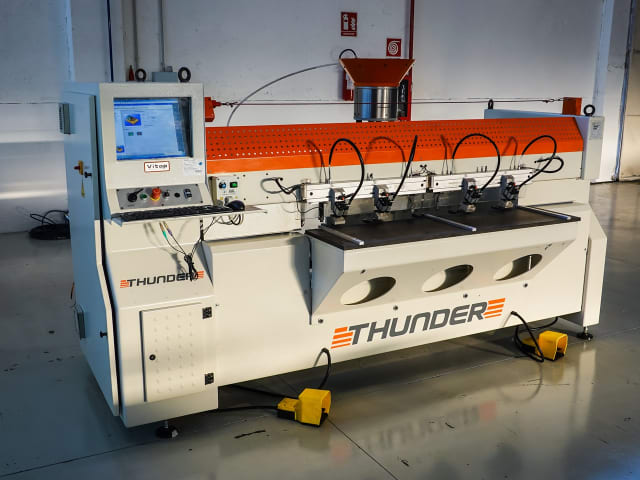 Horizontale Durchlaufbohr- und Dübeleintreibanlage VITAP THUNDER