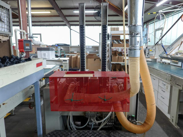 Linea di Montaggio PRIESS PRIESS ASSEMBLY LINE