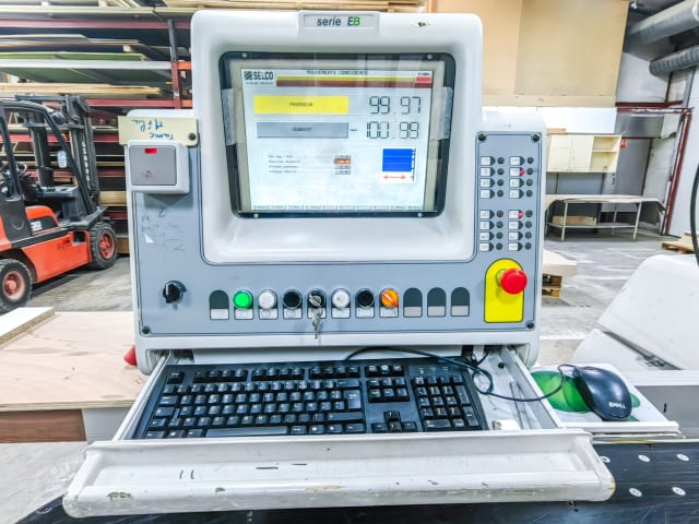 前上料裁板锯机 SELCO EB 80