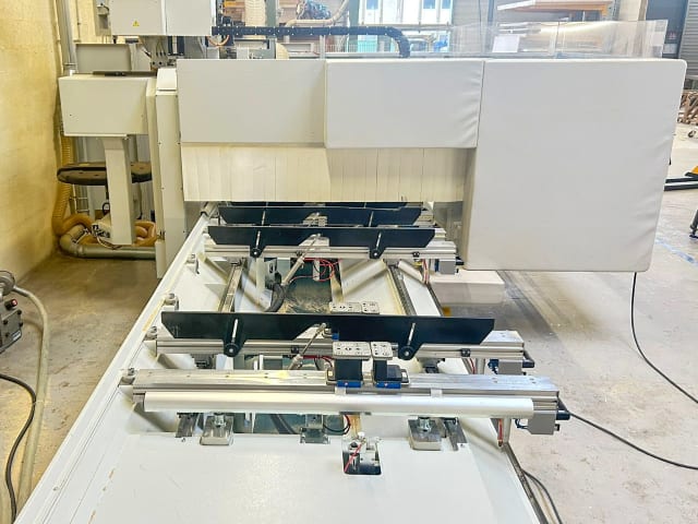 5-Ти Осевой Обрабатывающий Центр MASTERWOOD PROJECT 565