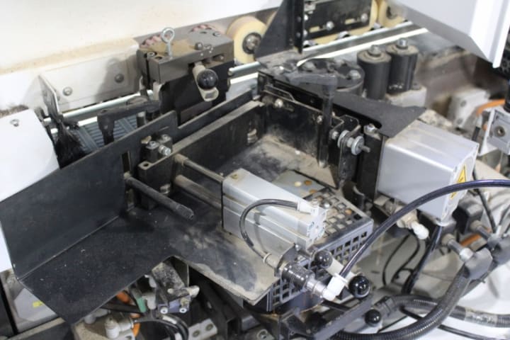 Single Edgebanders HOMAG EDGETEQ S200 KDF130C