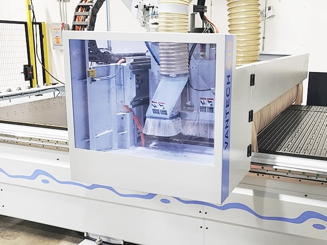 Bearbeitungszentrum mit Nestingtisch WEEKE VANTECH 612