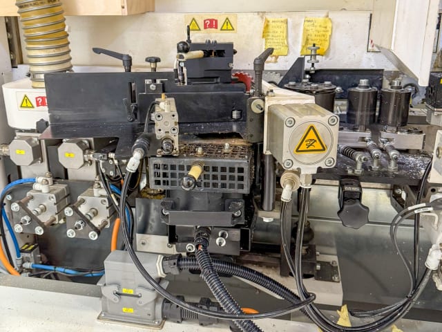 Máquina De Colar Bordos Simples HOMAG EDGETEQ S-200 OPTIMAT KDF 110