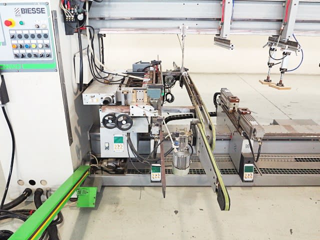 Línea De Perforado E Inserción BIESSE TECHNO FDT + TECHNO SDT
