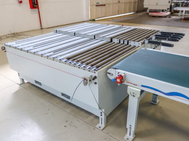 Ritorno pannelli LIGMATECH ZHR01/R/085