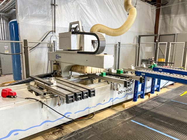 Centre d'usinage à ventouses WEEKE BHC 300 / VENTURE 2XL