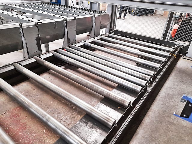 Seccionadoras De Carga Automática HOLZMA HPL 380/43/22