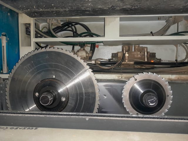 Scie À Panneaux À Chargement Automatique HOLZMA HPL 380/43/22