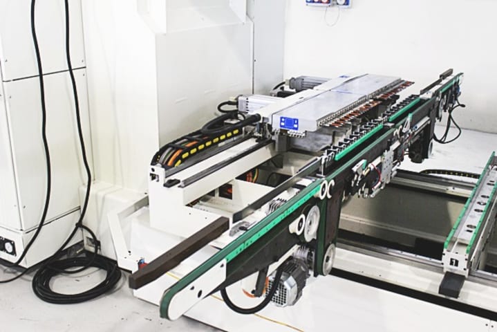 灵活钻孔 MORBIDELLI AUTHOR 912