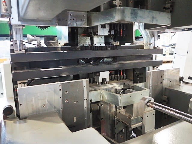 Centre de Percage flexible BIESSE SKIPPER 130