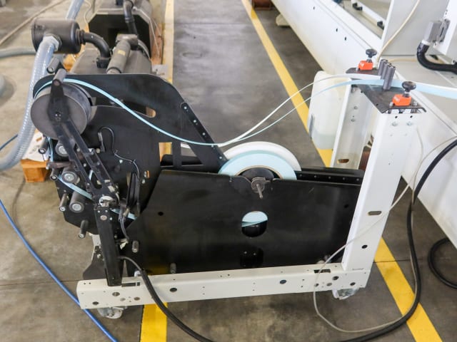 Односторонний Кромкооблицовочный Станок BIESSE STREAM B1 8.5