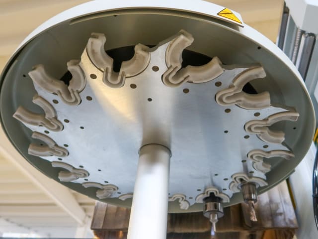 Bearbeitungszentren mit Konsolentisch WEEKE VENTURE 3 L