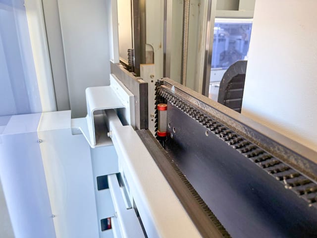 Centro Di Lavoro Verticale WEEKE BHX 055