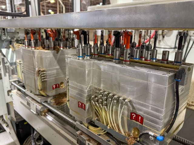 Perceuse automatique HOMAG DRILLTEQ C-800