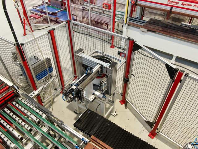 Ligne De Percage Tourillonage PRIESS BAT-DTW-CNC