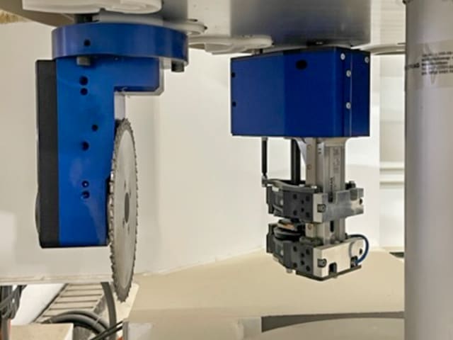 Centro di lavoro a Bordare HOMAG CENTATEQ E-310