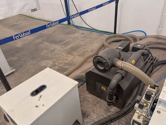 CNC Machine Centres With Pod And Rail WEEKE VENTURE 3 L