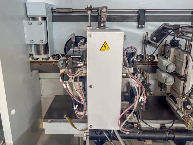 Double Sided Squaring/Edgebanding Machines HOMAG KFL 526/9/A3/30