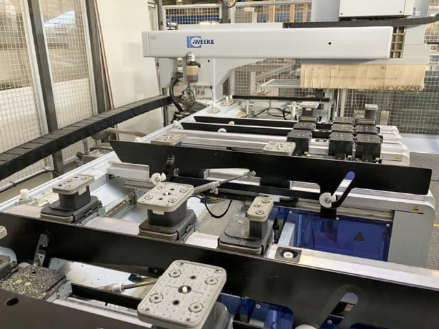 CNC Machine Centres With Pod And Rail WEEKE VENTURE 2M