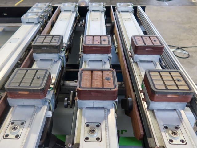 Centro di lavoro a Ventose BIESSE ROVER B 7.40